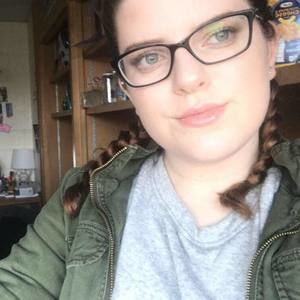 Meet your Posher, Arielle